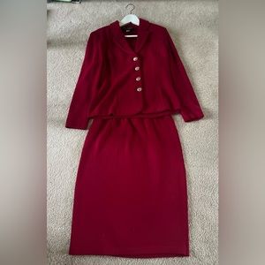 St. John Skirt Suit